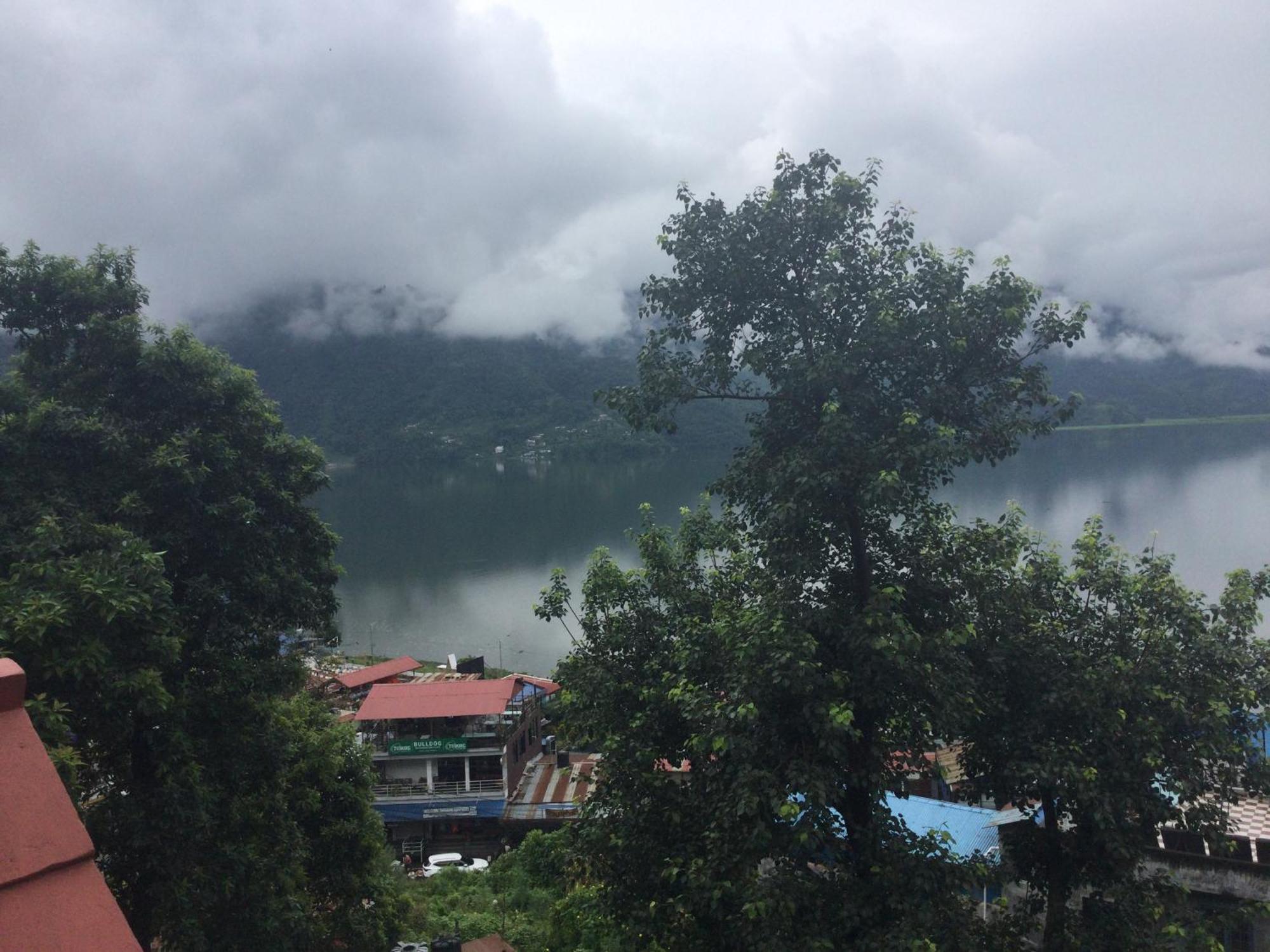 Sweet Dreams Hotel Pokhara Dış mekan fotoğraf