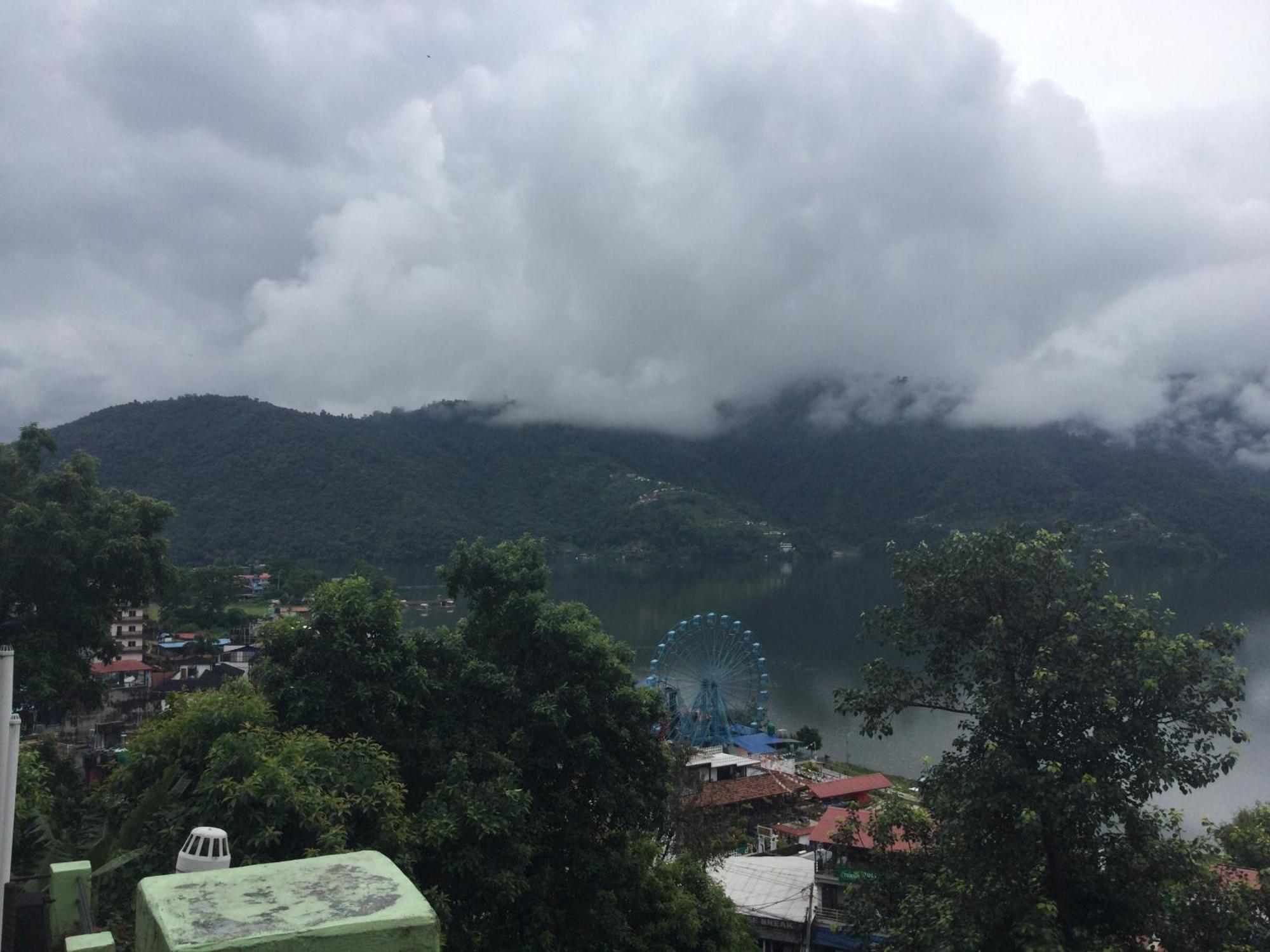 Sweet Dreams Hotel Pokhara Dış mekan fotoğraf