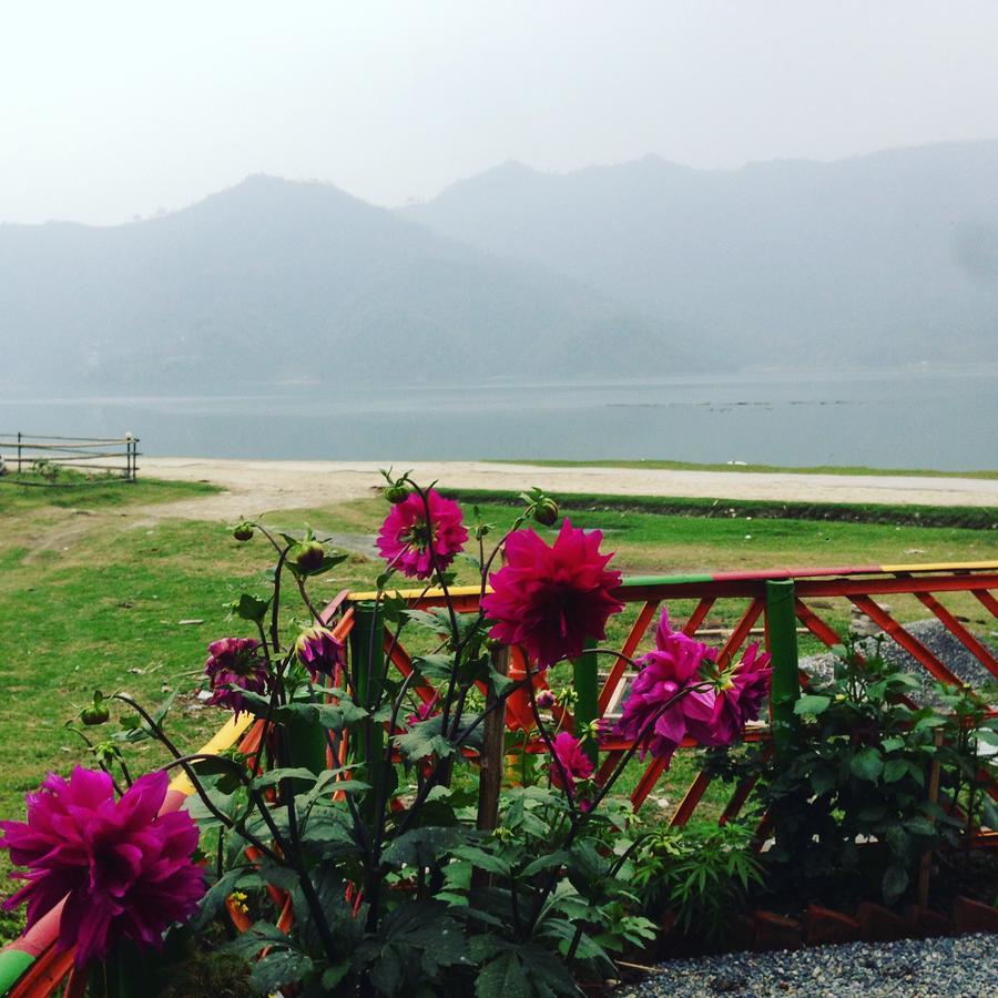 Sweet Dreams Hotel Pokhara Dış mekan fotoğraf